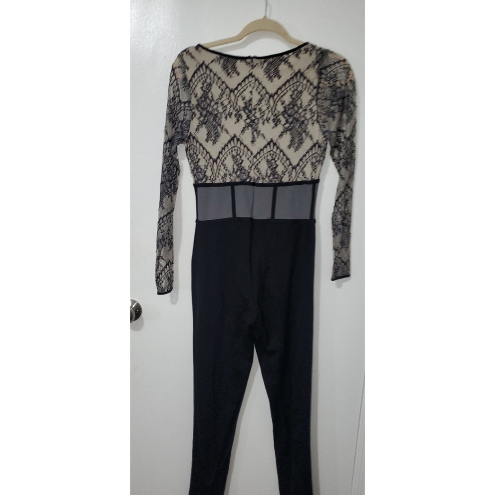 jumpsuit - Picture 2 of 2